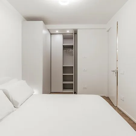 Daire Corridoni House Milano