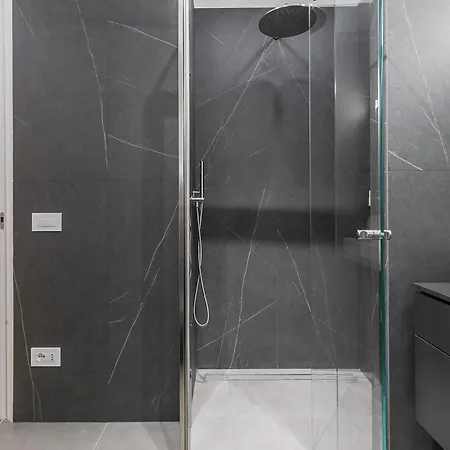 Corridoni House Apartment